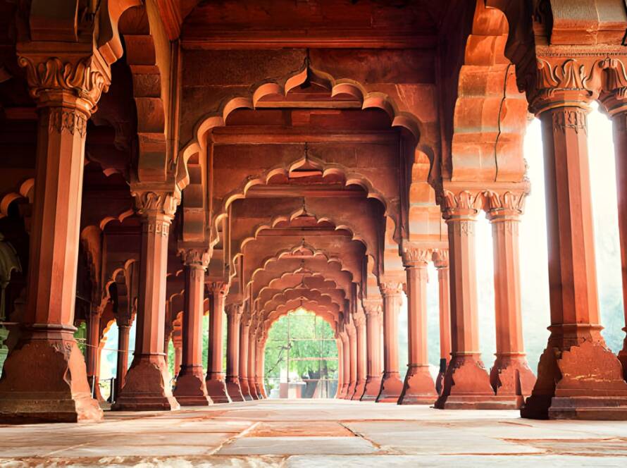 Arched pillars and grand hallways of Diwan-i-Am at the Red Fort in Delhi, exemplifying Iconic Monuments in India.